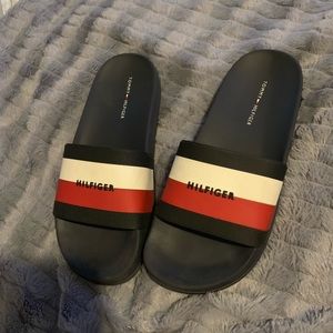 Tommy slides